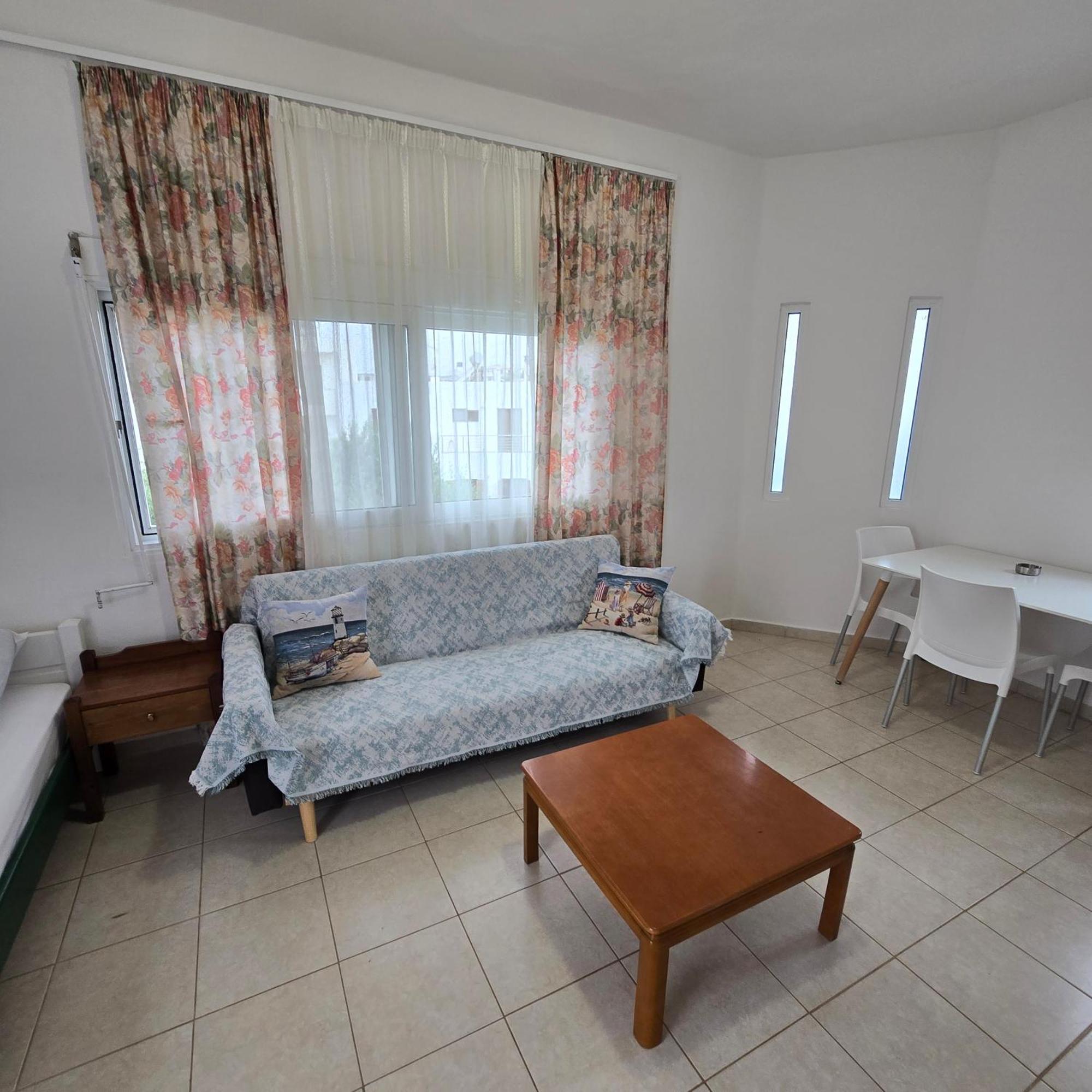 Soula Appartments Makrýgialos Pokój zdjęcie